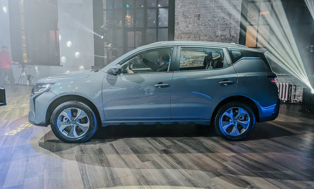 Livan X6 Pro сбоку