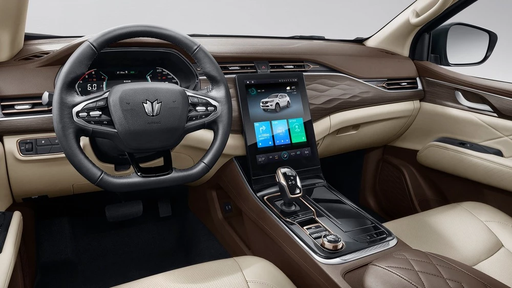 Внедорожник Dongfeng Paladin салон интерьер