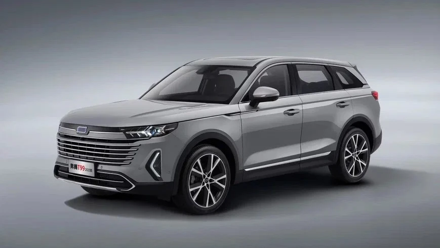 FAW T99 лифтбек Аарон авто спереди сбоку