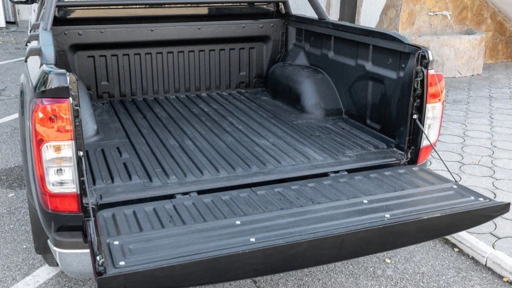 пикап Dongfeng DF6 грузовой отсек