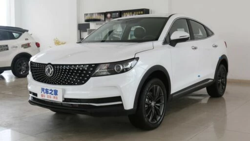 Dongfeng Fengon ix5 сбоку спереди