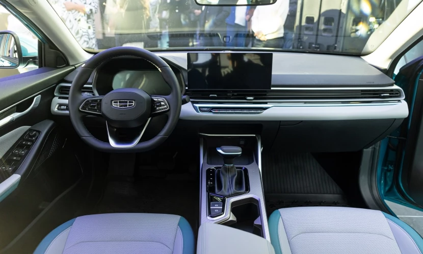 Geely Emgrand салон интерьер