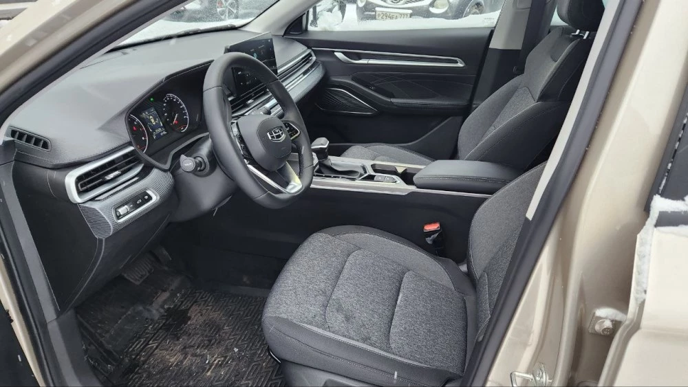 Geely Emgrand салон интерьер кожаный Standard Comfort