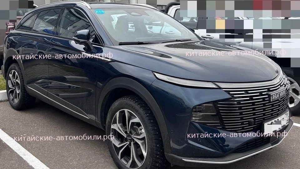 Haval Monster в Москве в России сбоку спереди