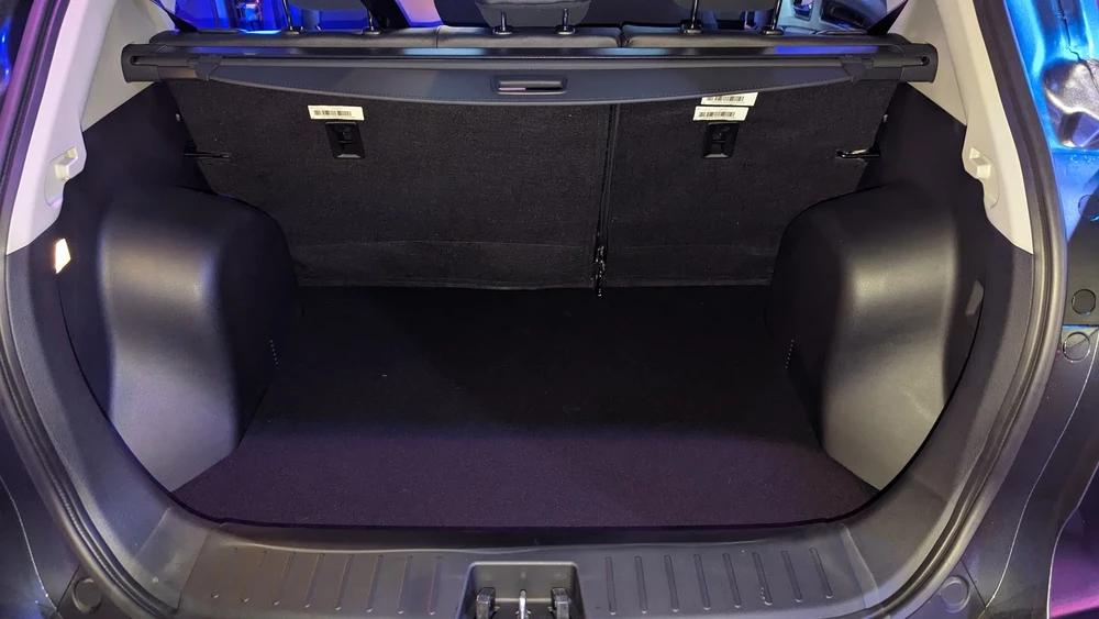 JAC JS3 салон интерьер багажник