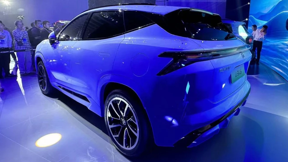 Jetour Shanhai L6 сбоку сзади