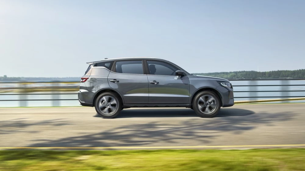 Livan X6 Pro сбоку в динамике