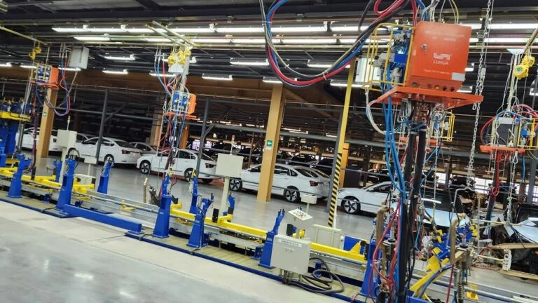 Evolute i-Pro завод Моторинвест