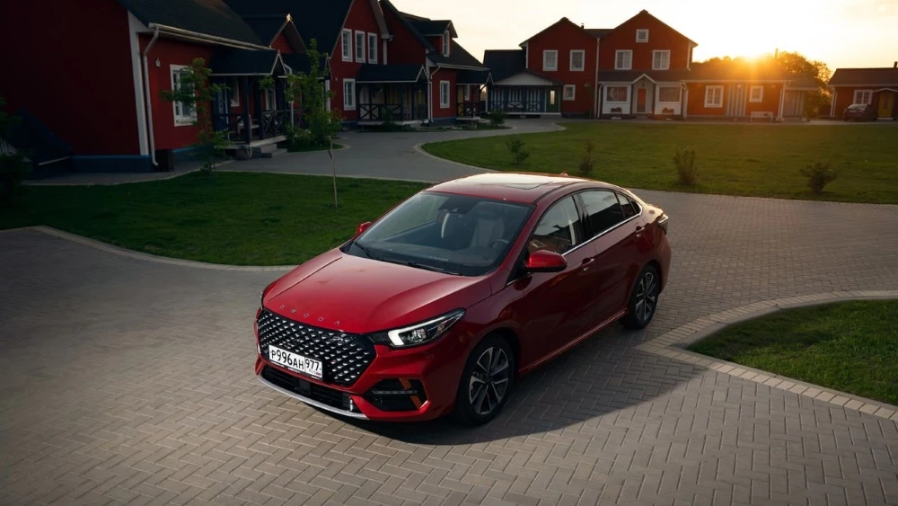 Omoda S5 Кунцево сбоку спереди