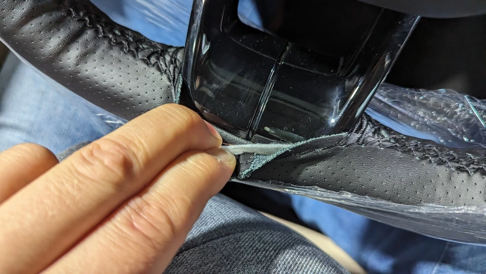 Внедорожник Oting Paladin салон интерьер рулевое колесо брак