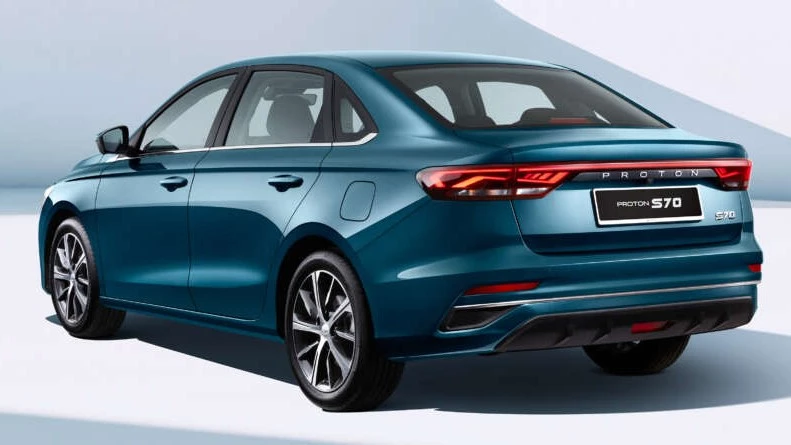 Седан Proton S70 сзади сбоку