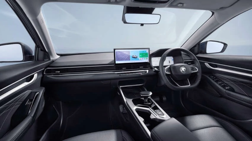 Салон интерьер седан Proton S70