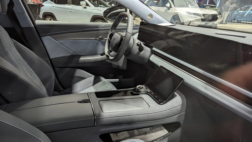 Voyah Passion салон интерьер