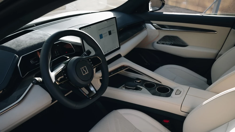 Zeekr 001 в Казахстане салон интерьер