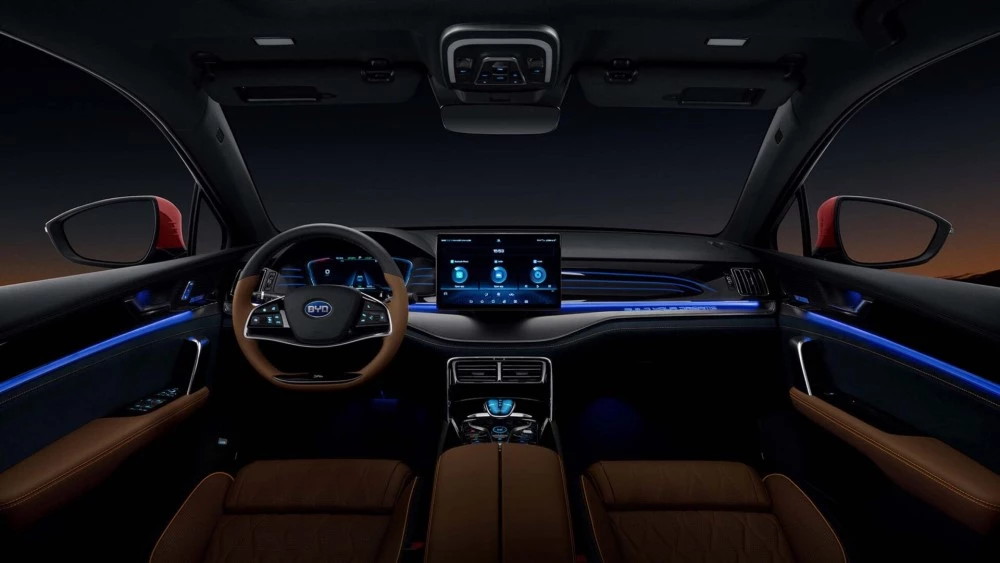 BYD Tang EV салон интерьер