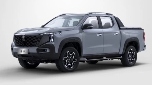 пикап Changan Hunter последовательный гибрид в Китае сбоку спереди