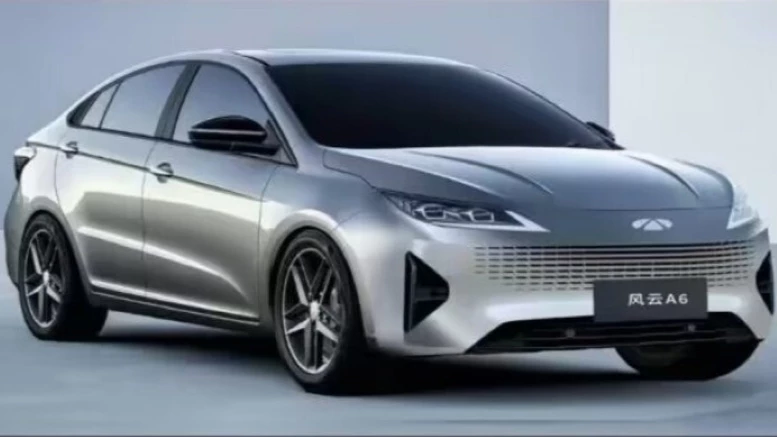 Гибридный седан Chery Fulwin A6 сбоку спереди