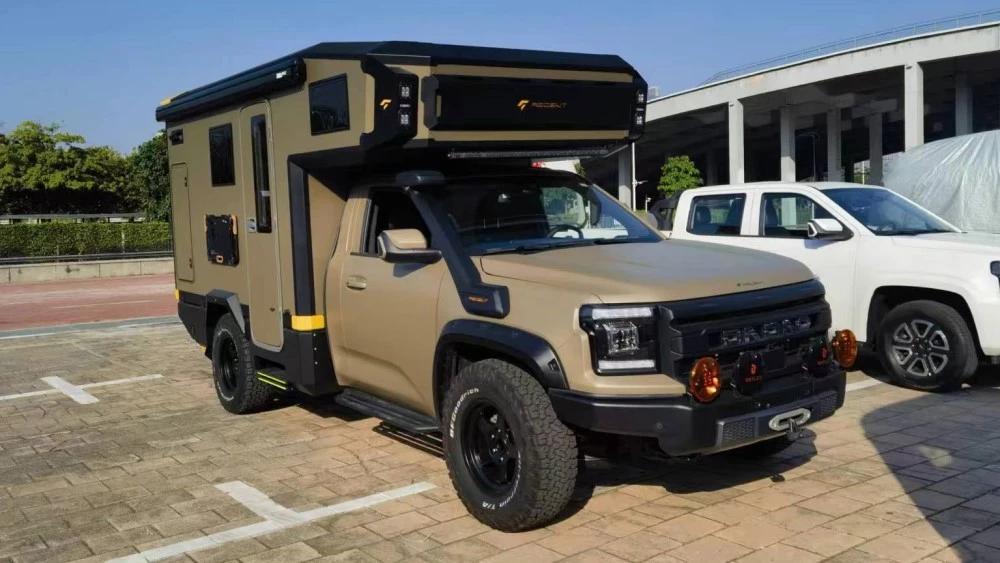 JMC Avenue Explorer RV автодом сбоку спереди