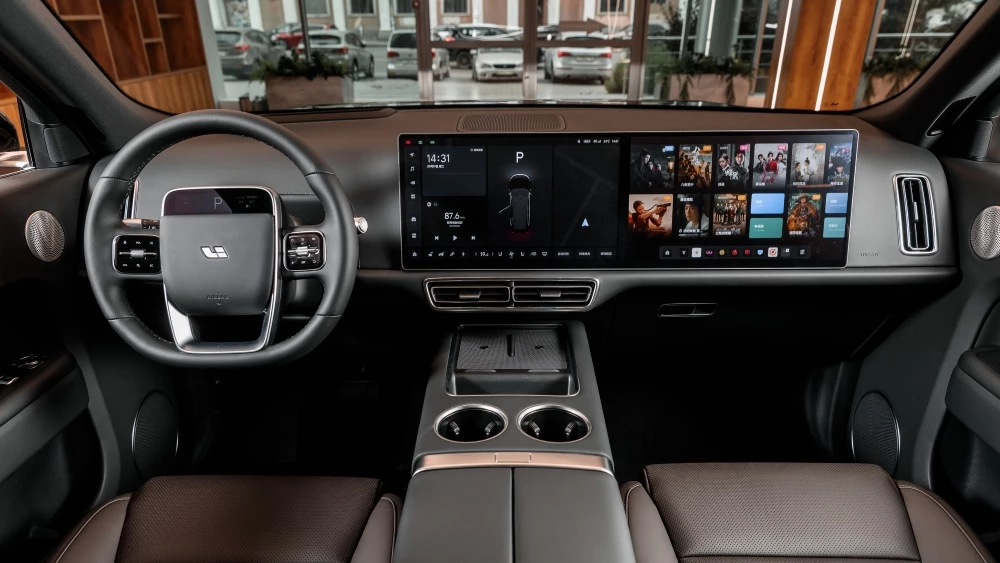 Li Auto L9 салон интерьер