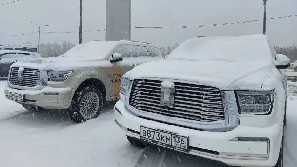 Внедорожники Tank 500 у дилера у автосалона купить тест