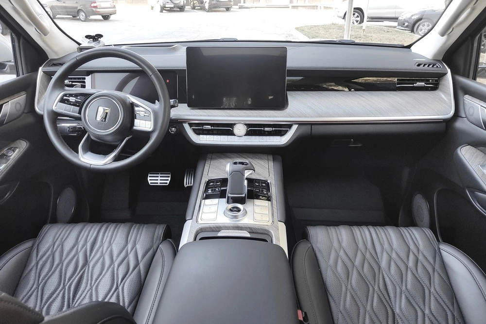 Tank 500 салон интерьер тест Мишина