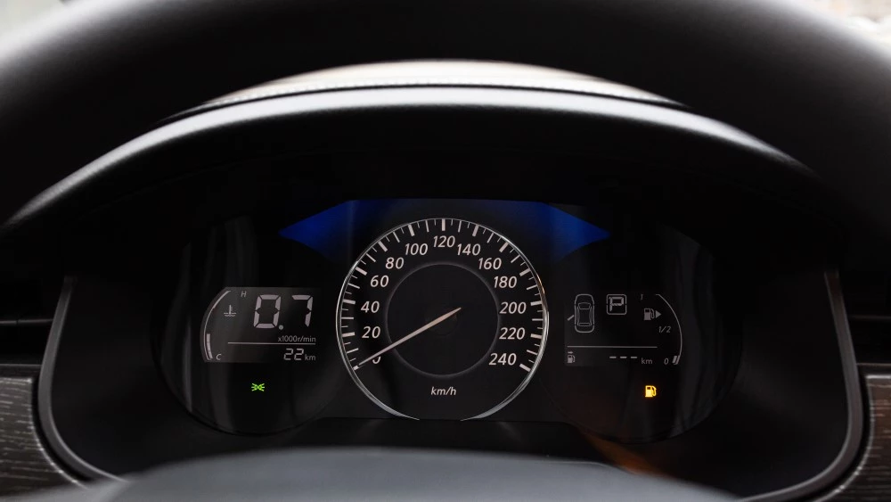 Venucia D60 Plus панель приборов приборка