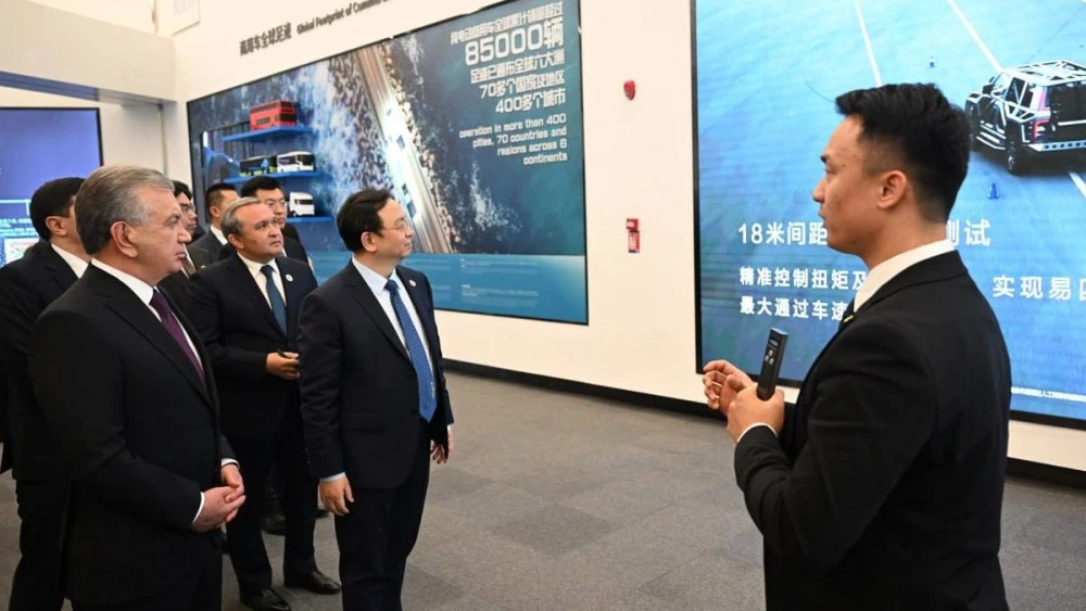BYD Узбекистан завод президент Шавкат Мирзиеев