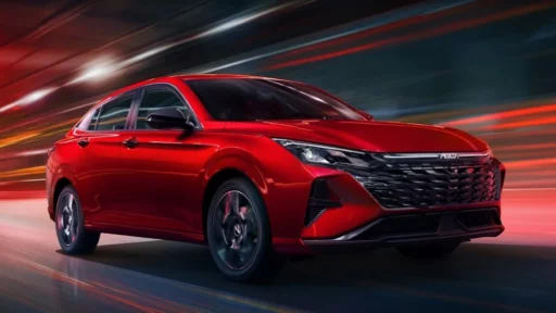 Dongfeng Aeolus Shine в Беларуси сбоку спереди