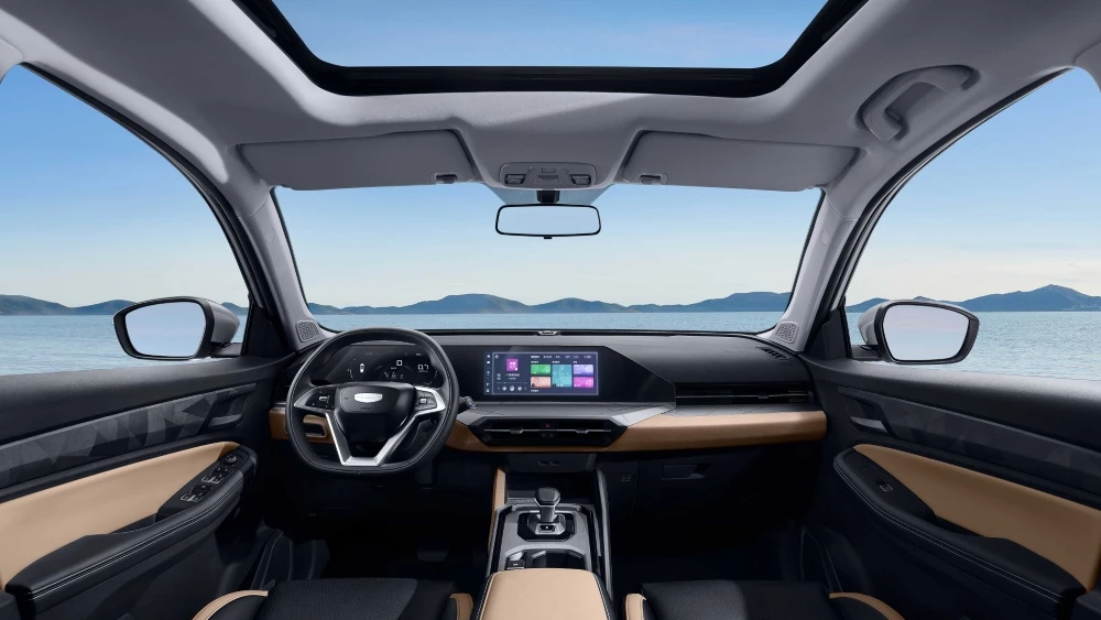 Geely Okavango Pro салон интерьер