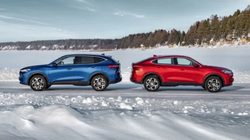Haval F7 F7x вместе оба сбоку отзывная кампания отзыв