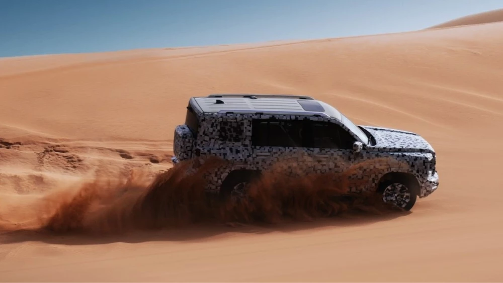 Внедорожник Haval H9 нового поколения новый сбоку в динамике тесты