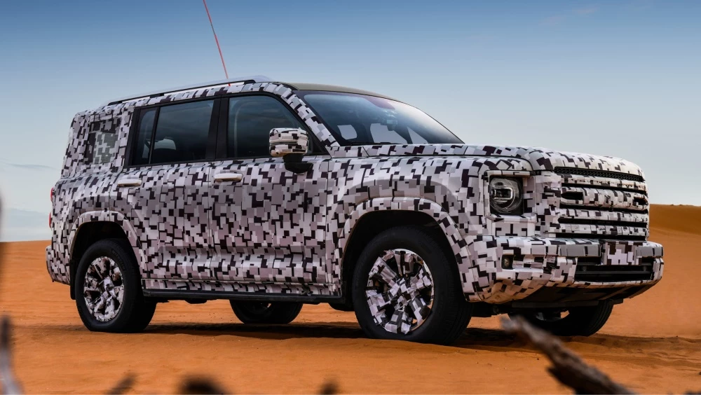 Внедорожник Haval H9 нового поколения новый сбоку спереди