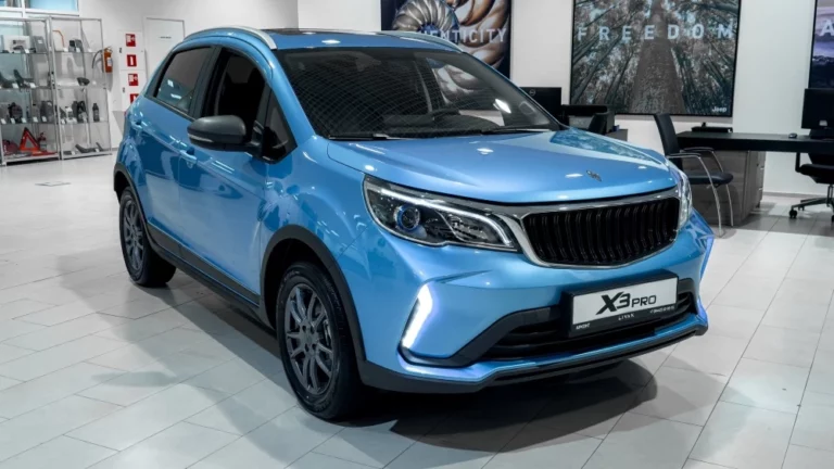 Livan X3 Pro у дилера Арконт новый цены Волгоград сбоку спереди купить