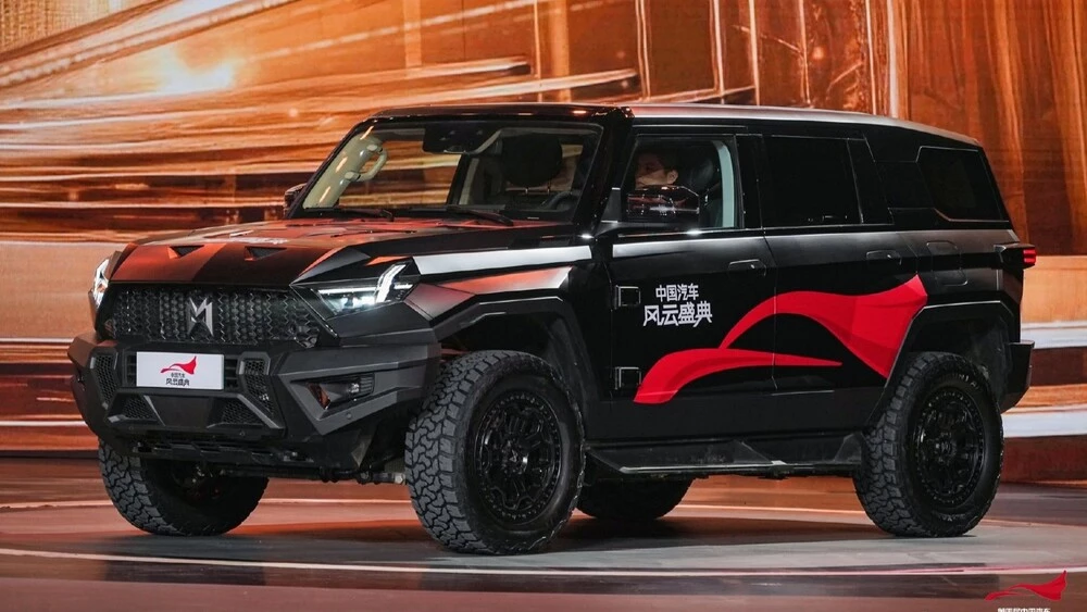 Центральное телевидение Китая назвало лучшие автомобили. Часть из них продается в России Премия CCTV лучший автомобиль Китая M-Hero 917 сбоку спереди