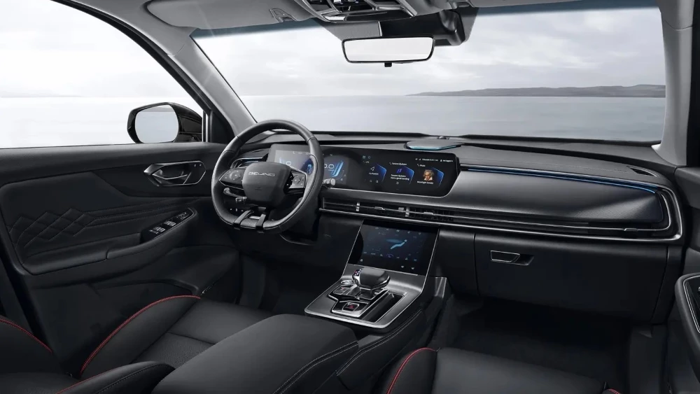 BAIC X75 салон интерьер