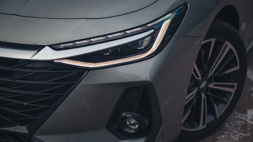 Седан Chery Arrizo 8 оптика передняя