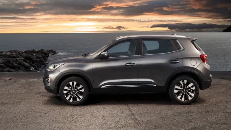 Chery Tiggo 4 Pro в версии 18 Years Edition сбоку