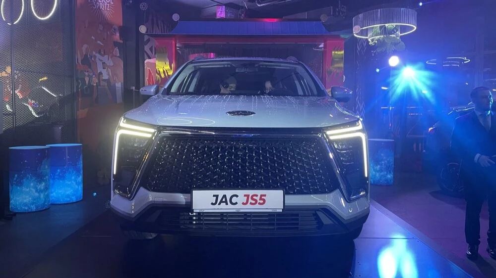 JAC JS5 в Казахстане презентация спереди