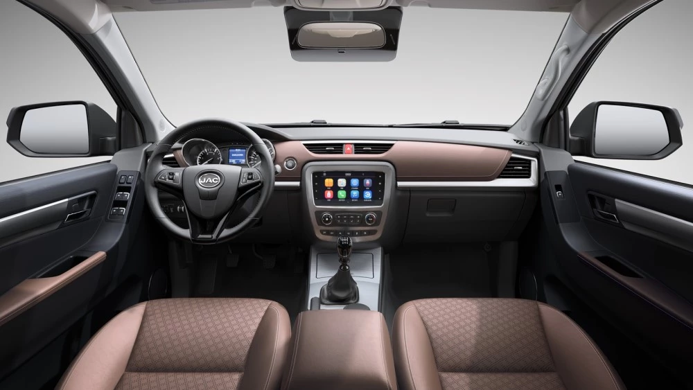 Пикап JAC T8 салон интерьер