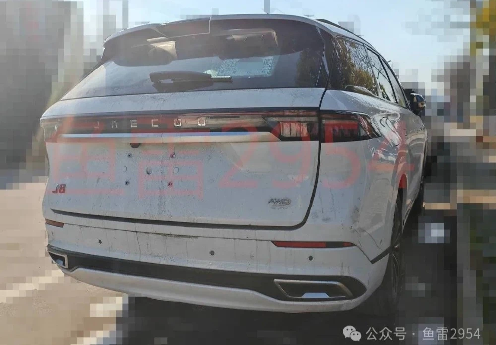 Jaecoo J8 экспортная версия сзади