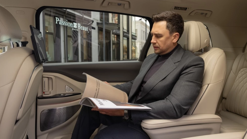 Voyah Dream PHEV Long Range салон интерьер второй ряд