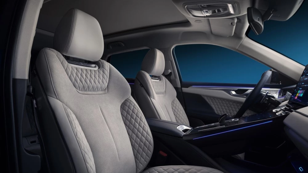 Wey 05 салон интерьер первый ряд сиденья