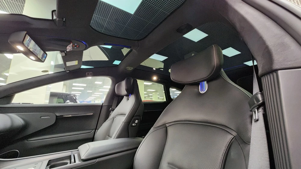 avatr 12 в России салон интерьер панорамная крыша