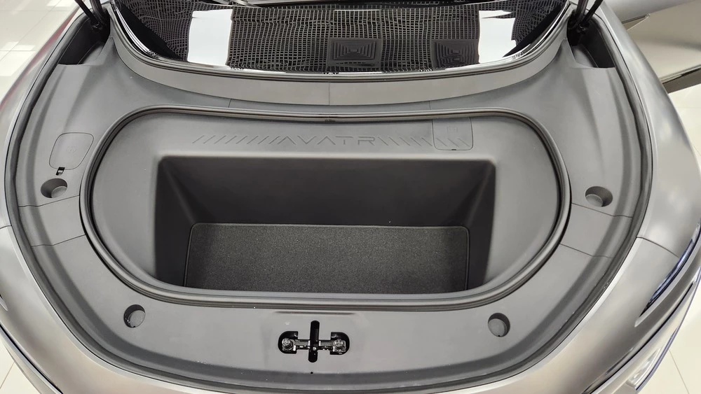 avatr 12 в России багажник спереди