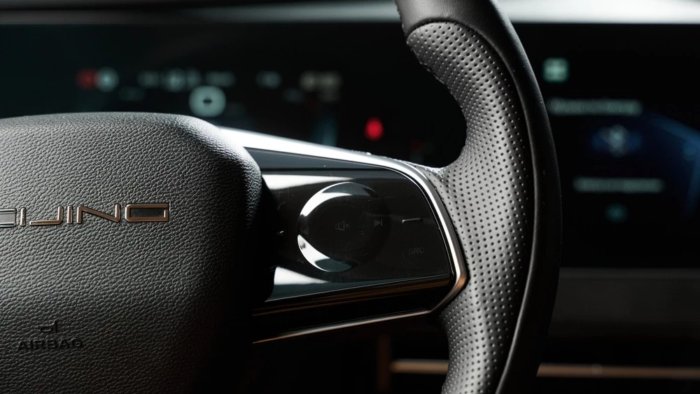 BAIC X75 тест салон интерьер рулевое колесо сенсоры