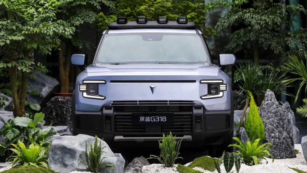 Changan Deepal G318 спереди презентация