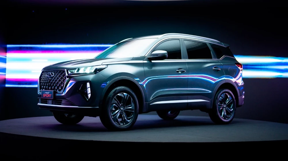 Chery Tiggo 7 Sport в Бразилии сбоку спереди