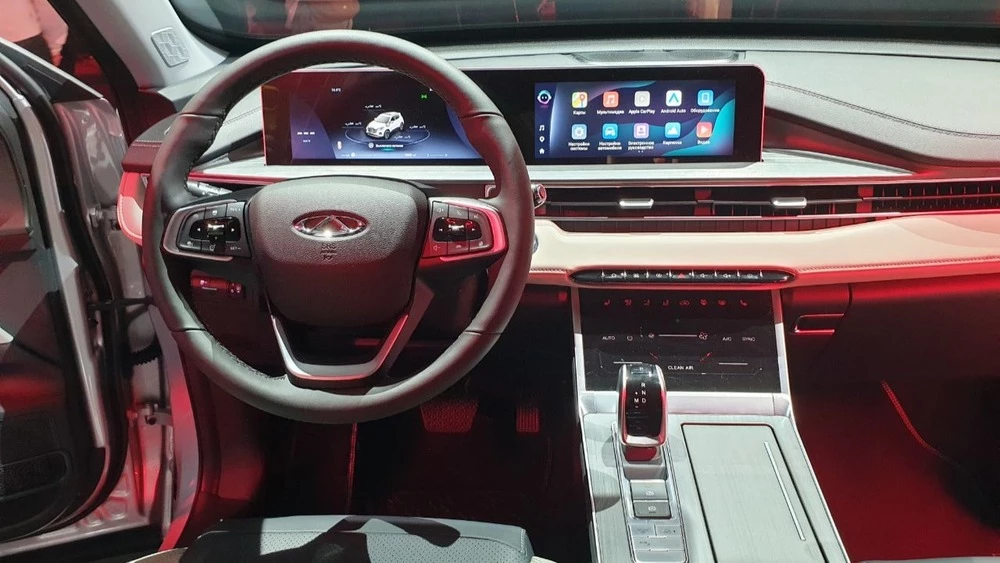 Chery Tiggo 4 Pro 18 Years Edition салон интерьер топовая версия Flagship