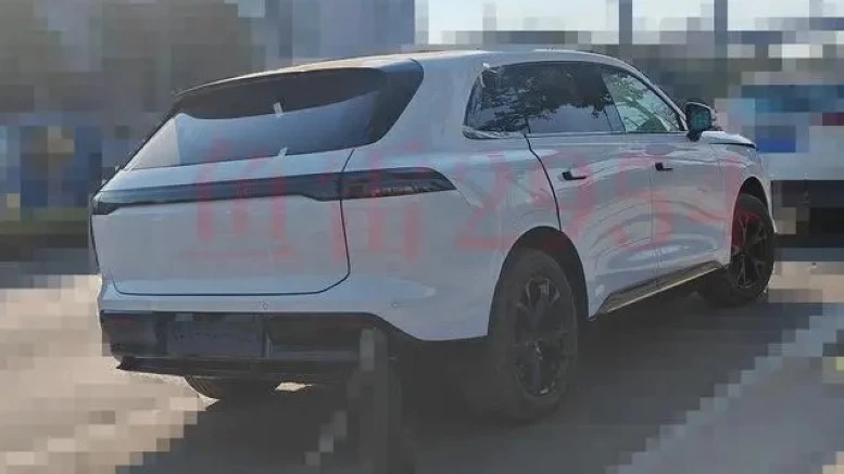 Exlantix ET сбоку сзади экспортная версия