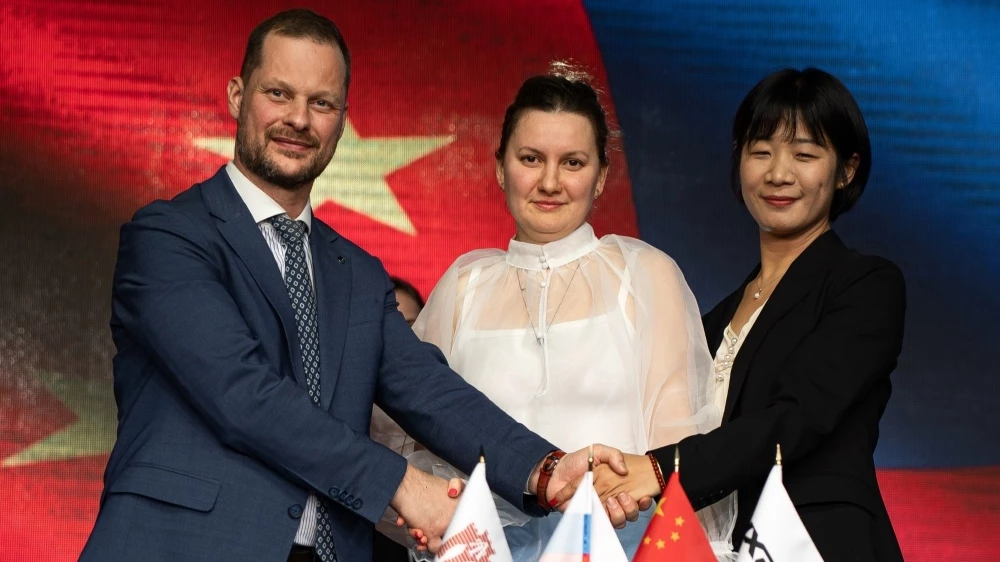 Елена Гольцова Ixen Motors Rus Forthing Автотор Dongfeng Liuzhou Motor 